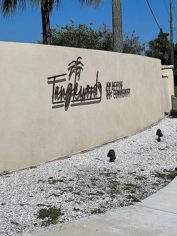 142 Young St, Port Orange FL 32127