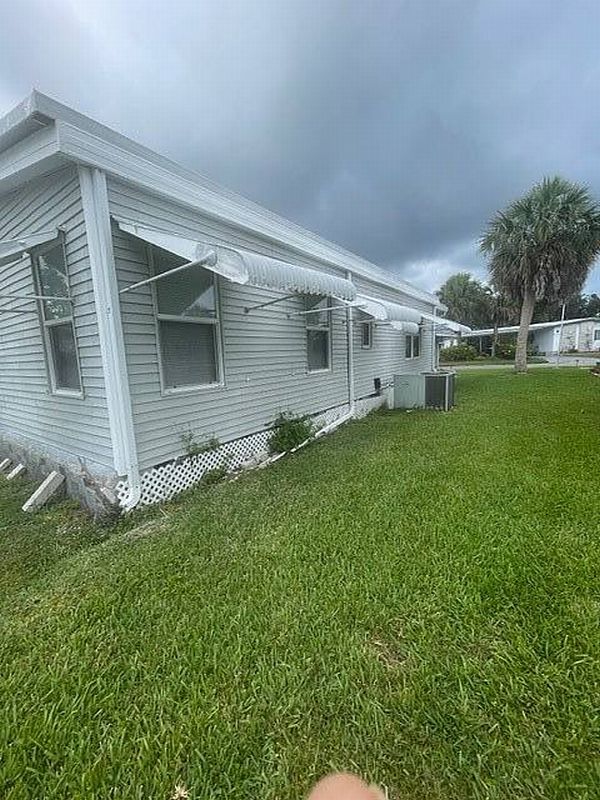 7000 20th St , Lot 706, Vero Beach FL 32966