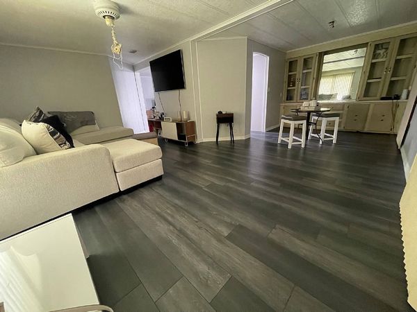 258 Windsor Dr., Kissimmee FL 34746