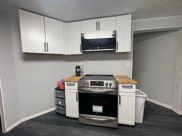 258 Windsor Dr., Kissimmee FL 34746