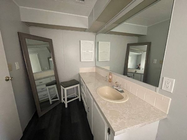 258 Windsor Dr., Kissimmee FL 34746