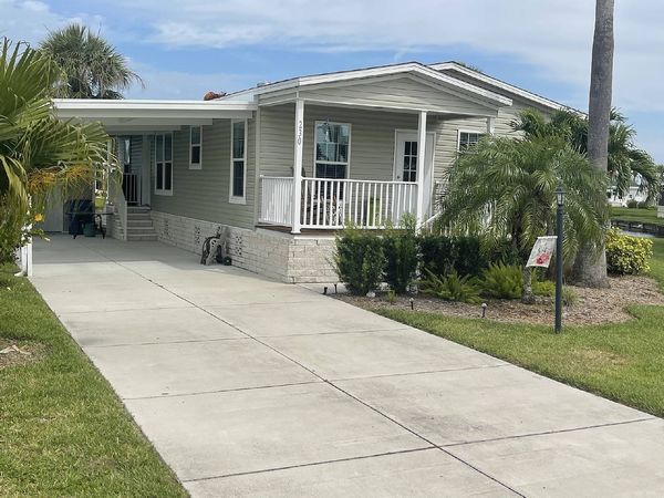 3000 US HWY 17/92 W #230, Haines City FL 33844