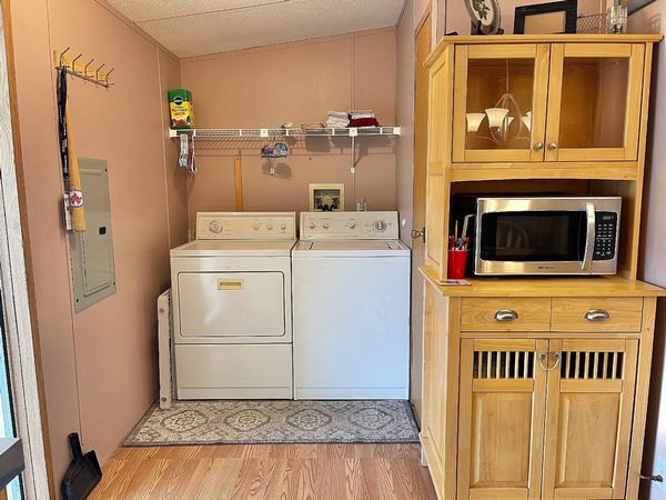 488 Honeysuckle Drive, Fruitland Park FL 34731
