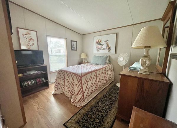 488 Honeysuckle Drive, Fruitland Park FL 34731