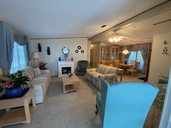 82 Dockside Dr, Leesburg FL 34748