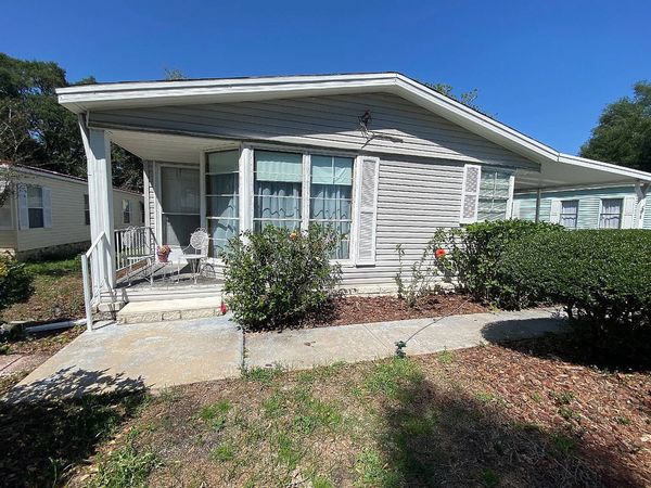82 Dockside Dr, Leesburg FL 34748