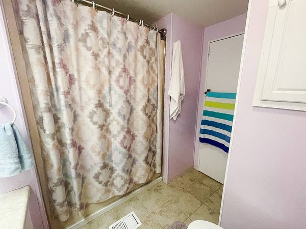 297 Country Gardens Dr, Eustis FL 32726
