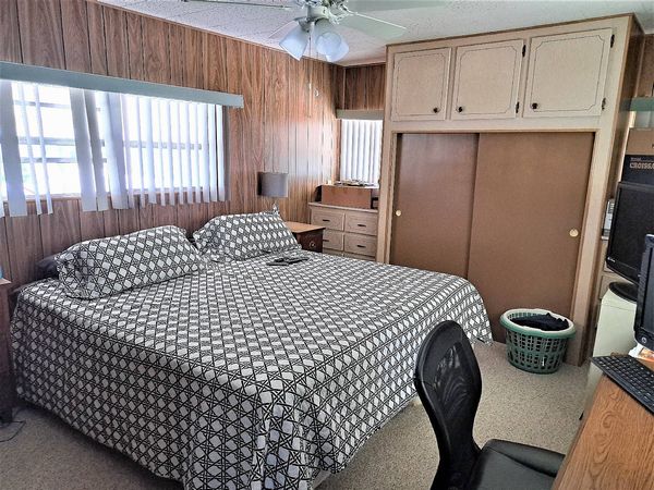 54 Sharps Circle, Eustis FL 32726