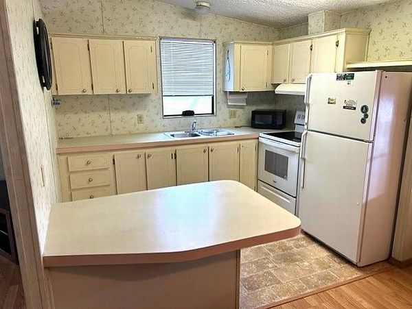 3045 S. Country Club Dr., Avon Park FL 33825