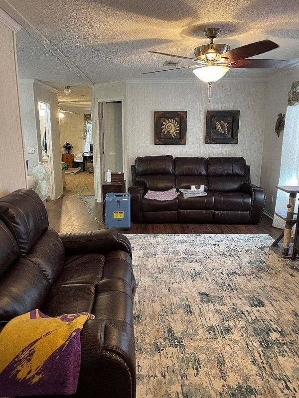 128 Hillsborough Dr, Lot 126, Sorrento FL 32776