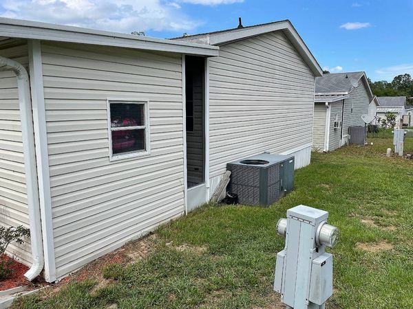 128 Hillsborough Dr, Lot 126, Sorrento FL 32776