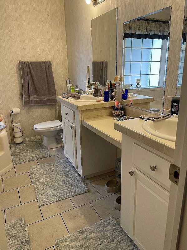 128 Hillsborough Dr, Lot 126, Sorrento FL 32776