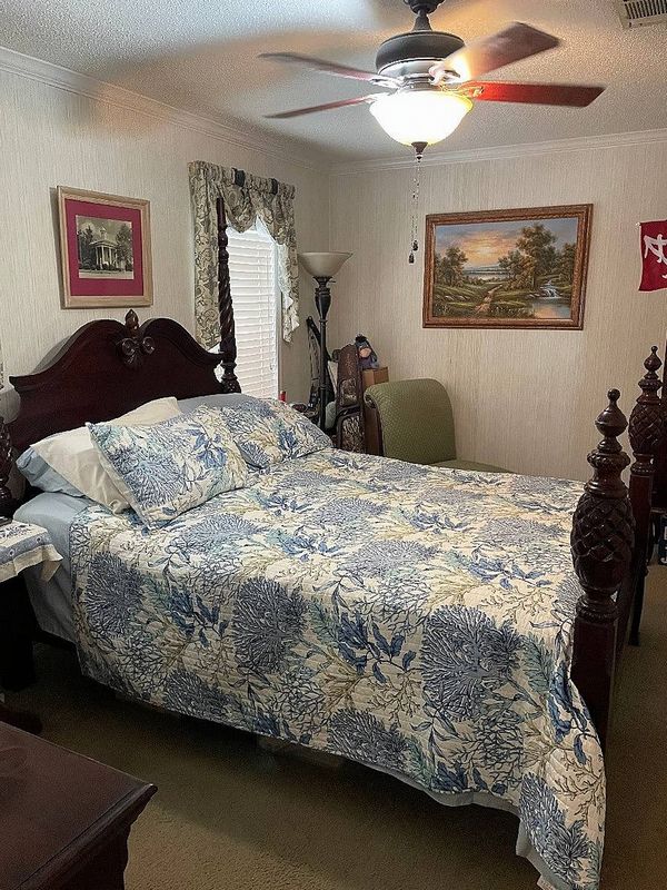 128 Hillsborough Dr, Lot 126, Sorrento FL 32776