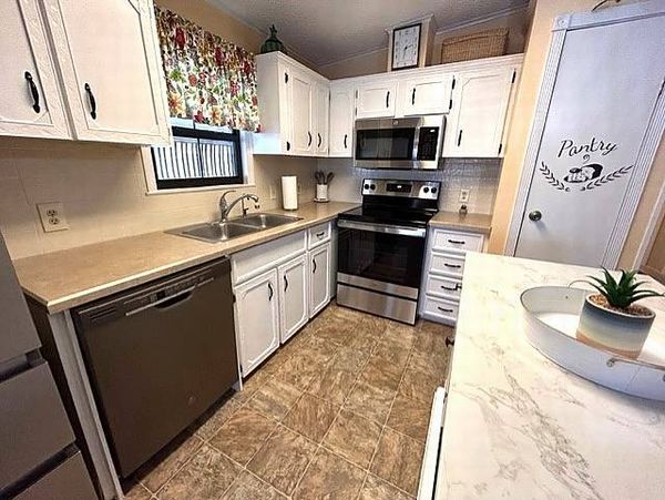 498 E. Palmer Ct, Avon Park FL 33825