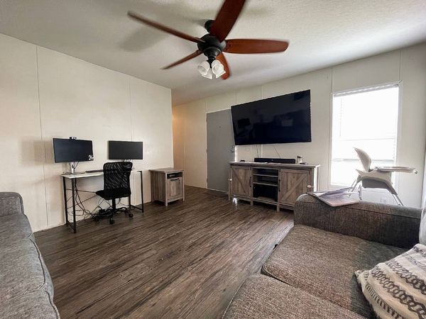 1801 Richson St., Apopka FL 32712