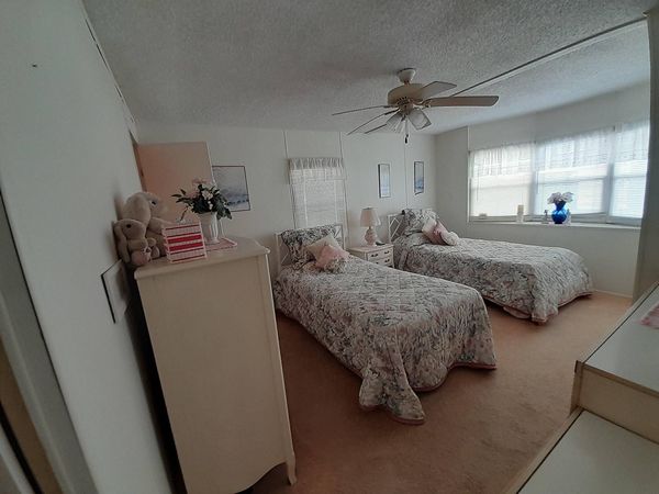 17 El Camino Real, Port St. Lucie FL 34952
