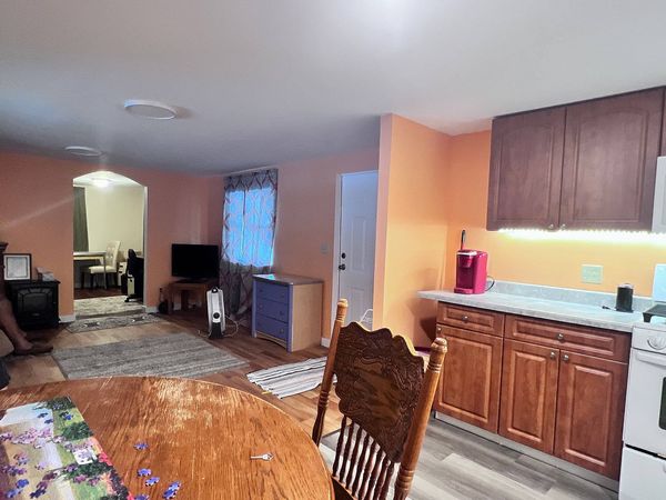 86 Evelyn Dr, Melbourne FL 32934
