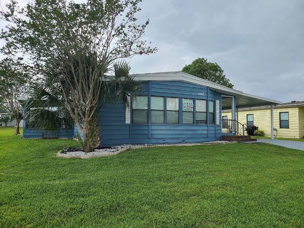 2264 Mariposa Ave, Port Orange FL 32129