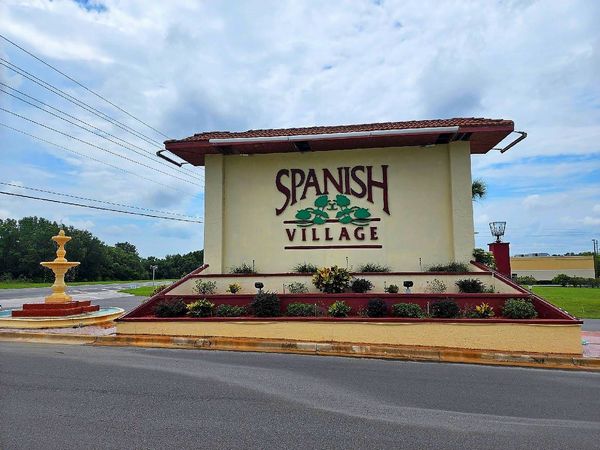 5120 El Adobe Dr , Leesburg FL 34748