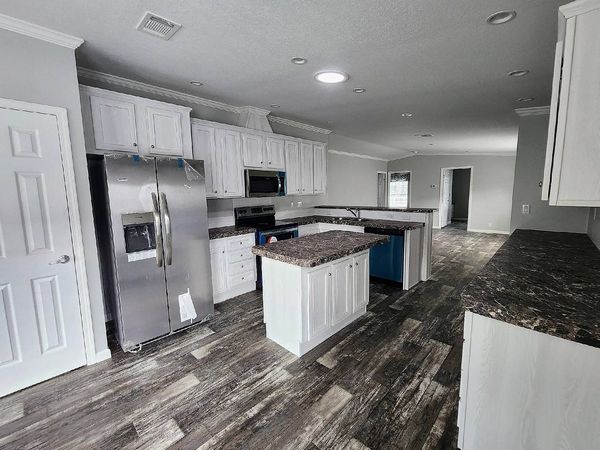 2220 SE 100th Lane, Lot MH-21, Webster FL 33597
