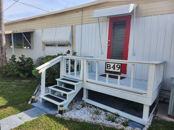2000 N. Volusia Avenue, B49, Orange City FL 32763