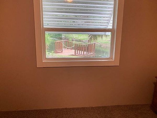 64 Rose Drive , Fruitland Park FL 34731