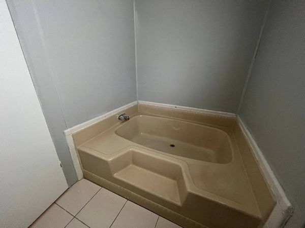 8854 Big Blue Ln., Orlando FL 32819