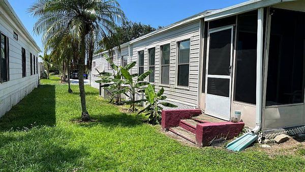 50 Ecuador Way, Fort Pierce FL 34951