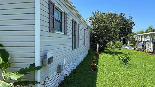 50 Ecuador Way, Fort Pierce FL 34951
