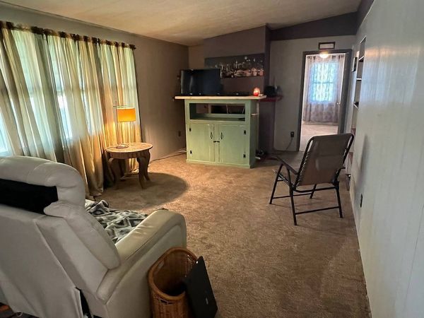 1005 Larkfield Dr., DeLand FL 32724