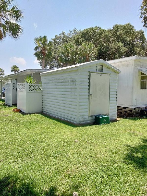 42 Royal Palm Cir, Port Orange FL 32127