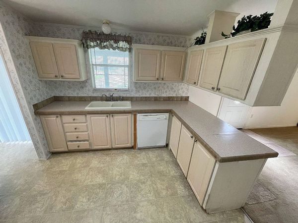 200 Bay Breeze Loop, Davenport FL 33897