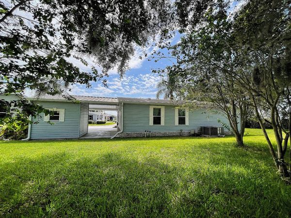 200 Bay Breeze Loop, Davenport FL 33897