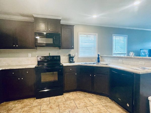 940 Siesta Dr., Kissimmee FL 34741