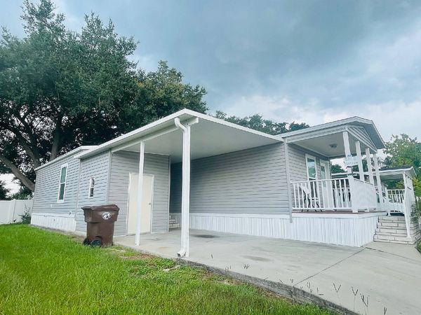 940 Siesta Dr., Kissimmee FL 34741
