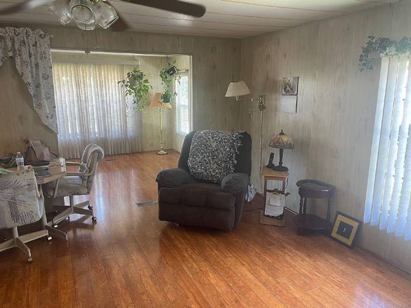 3000 US HWY 17/92 W #27, Haines City FL 33844
