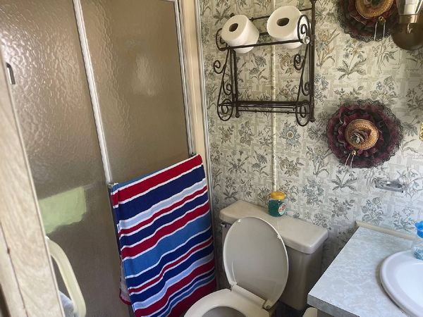 3000 US HWY 17/92 W #27, Haines City FL 33844