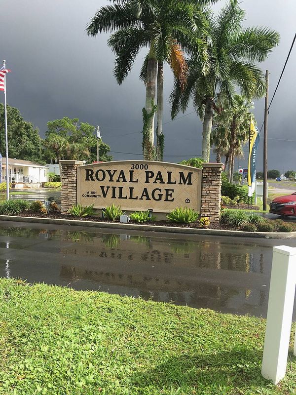 3000 US HWY 17/92 W #27, Haines City FL 33844