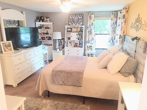 535 Spruce Dr, Lady Lake FL 32159