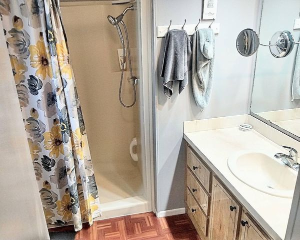 535 Spruce Dr, Lady Lake FL 32159