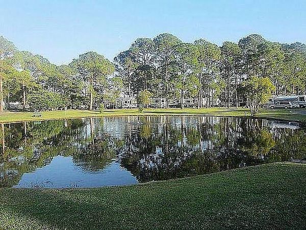 1101 Dolphin Lane , Eustis FL 32726