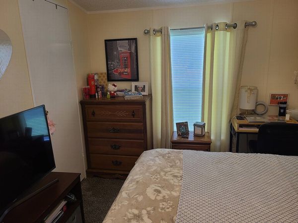 884 W Colonial Circle , Daytona Beach FL 32117
