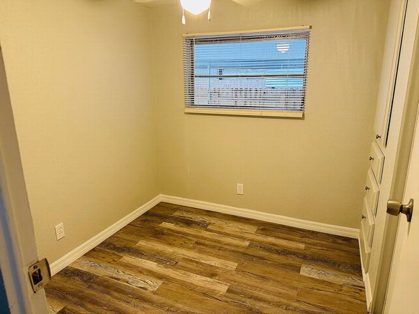 29 Twin Coach Ct., South Daytona FL 32119