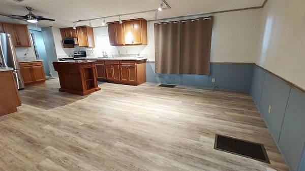 495 Honeysuckle Dr , Fruitland Park FL 34731