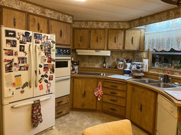 2401 Greenhedge Drive, Orange City FL 32763