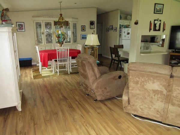 300 Cypress Square, Wildwood FL 34785