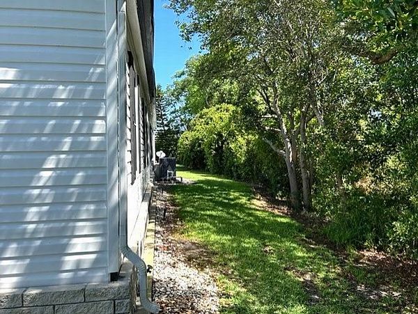 2295 Woods And Water CT, Sebring FL 33872
