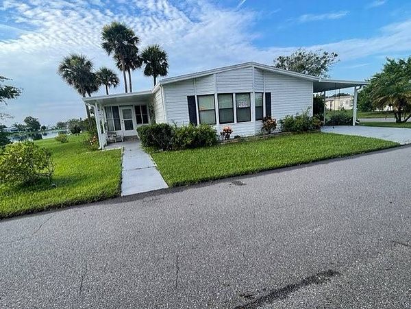 422 La Playa, Lot 014, Edgewater FL 32141