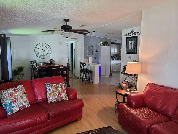 4 Glen Cove Ct. , Daytona Beach FL 32119