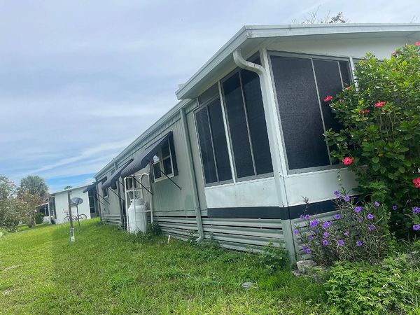 8903 Big Blue Ln, Orlando FL 32836